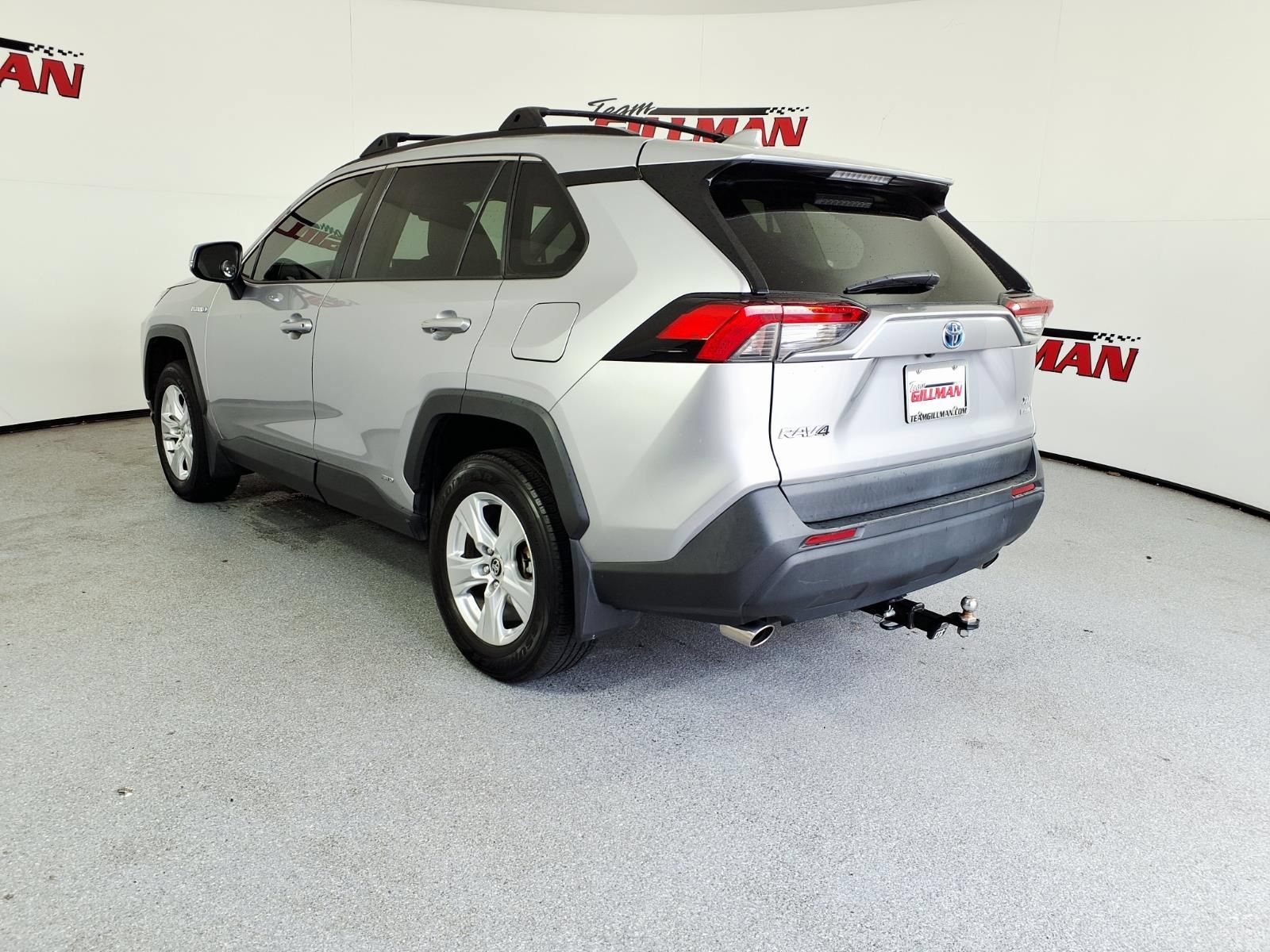 Used 2020 Toyota RAV4 XLE w/ Convenience Package AWD/4WD image 8