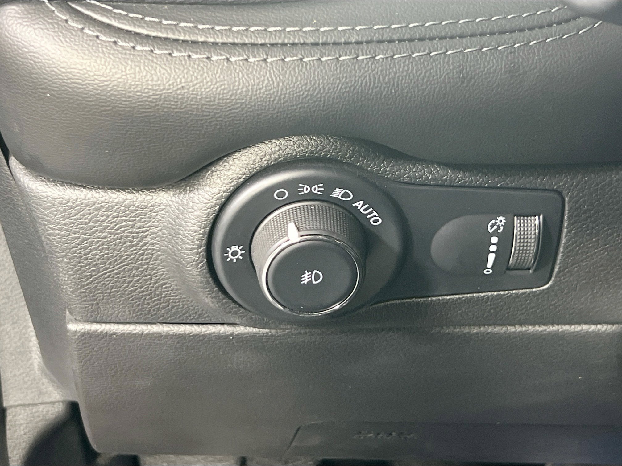 Used 2022 Dodge Durango GT image 10