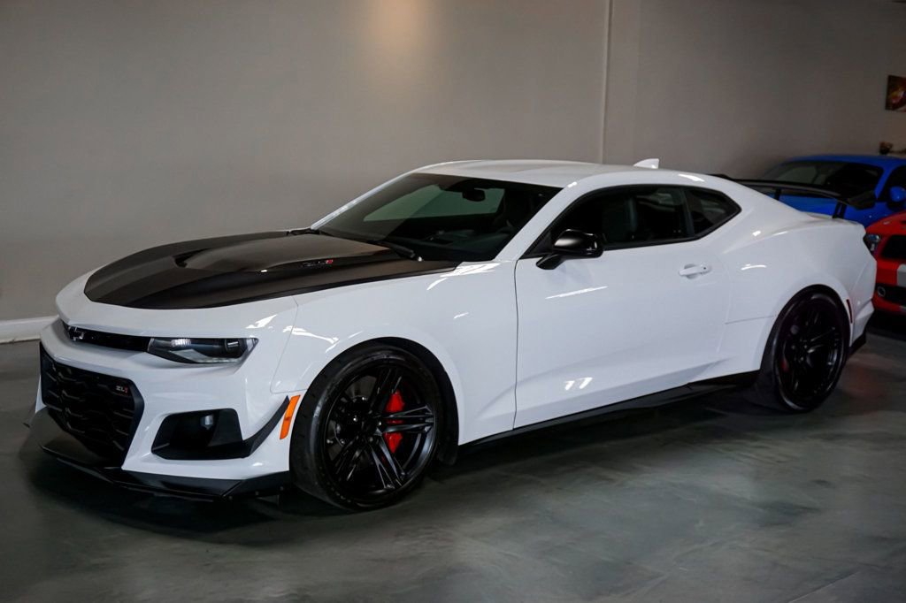 Used 2020 Chevrolet Camaro ZL1 image 6