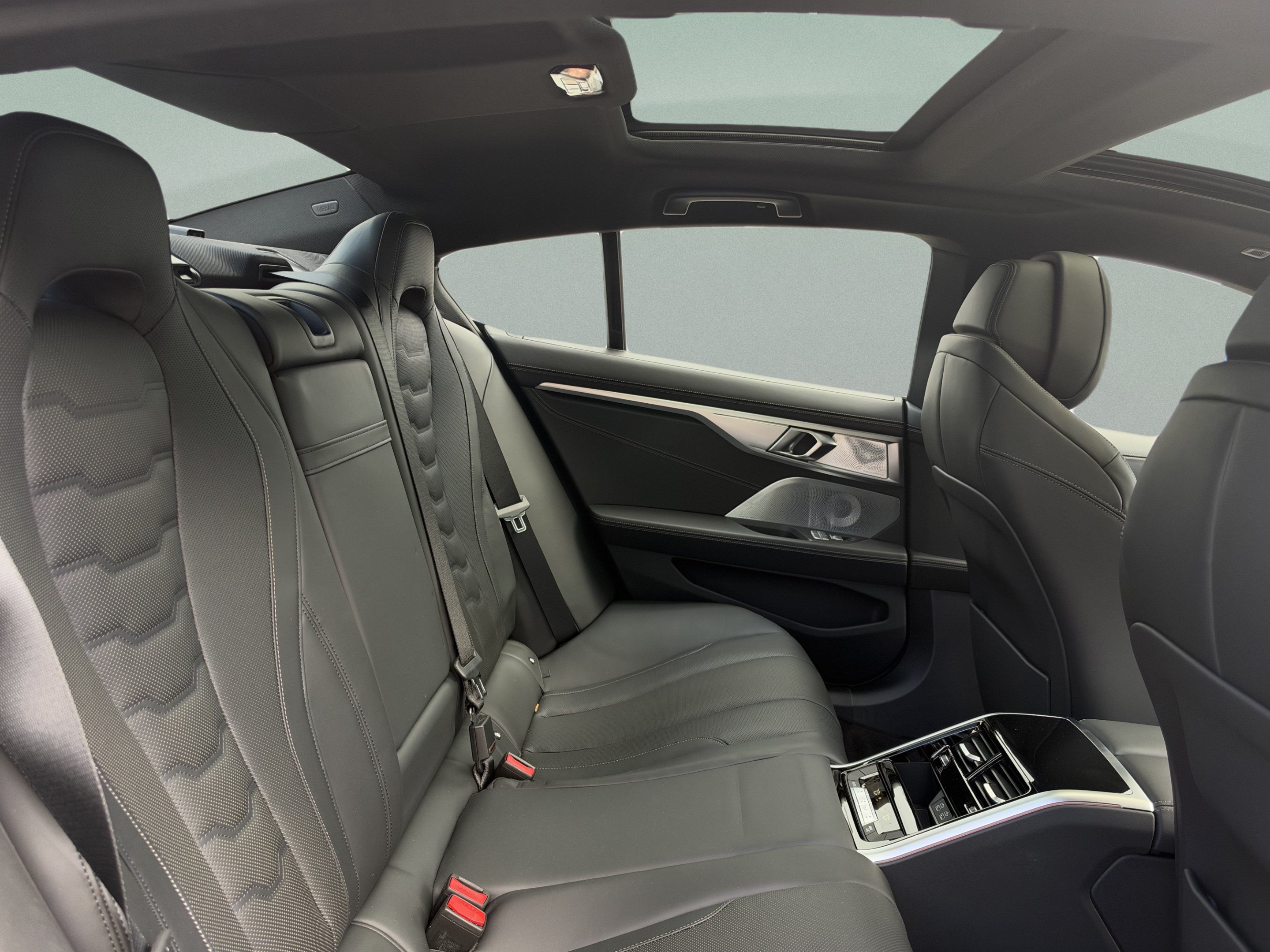 New 2026 BMW 840i w/ M Sport Professional Package RWD image 28