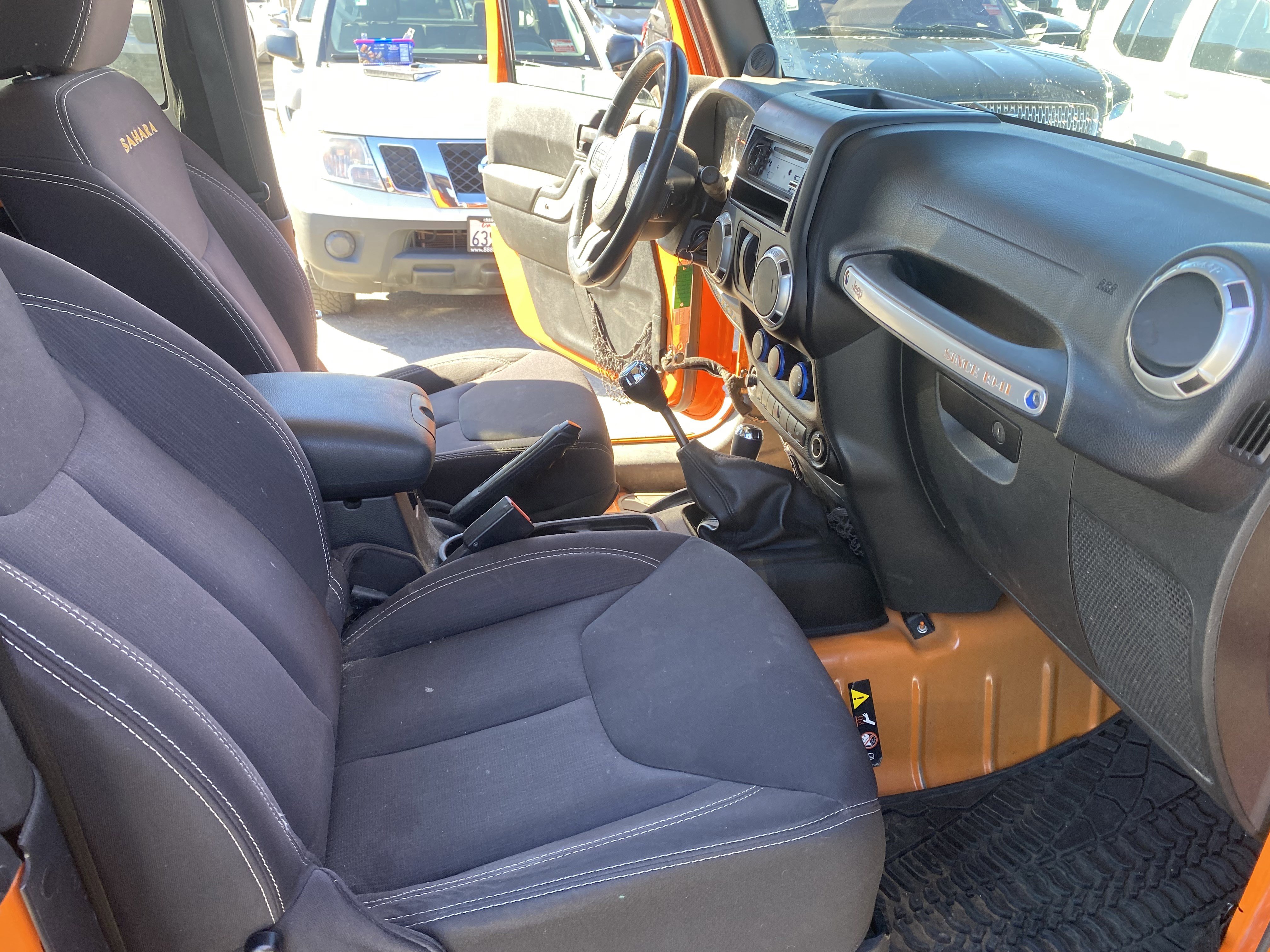 Used 2013 Jeep Wrangler Sahara w/ Connectivity Group image 19