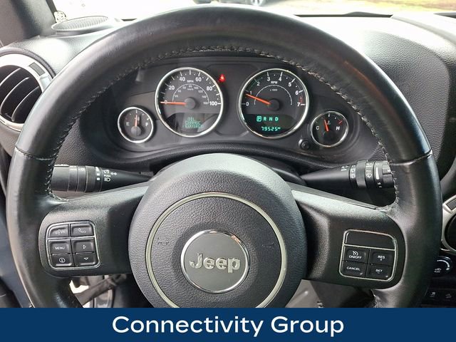 Used 2018 Jeep Wrangler Unlimited Sahara w/ Connectivity Group image 4