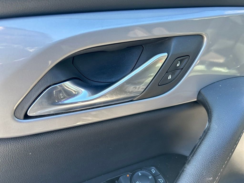 Used 2023 Chevrolet Blazer LT image 18