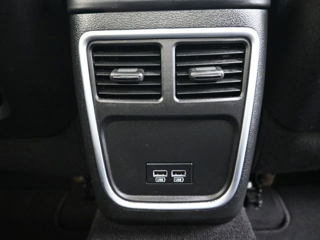 Used 2022 Chrysler 300 Touring L image 34