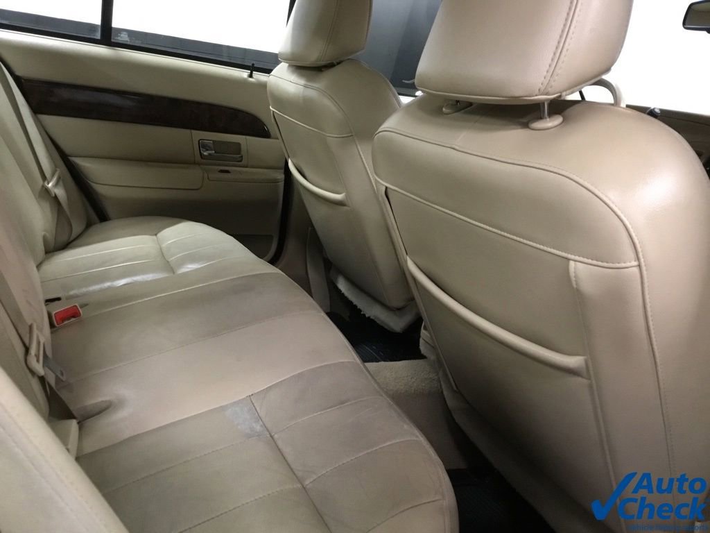 Used 2008 Mercury Grand Marquis LS image 32