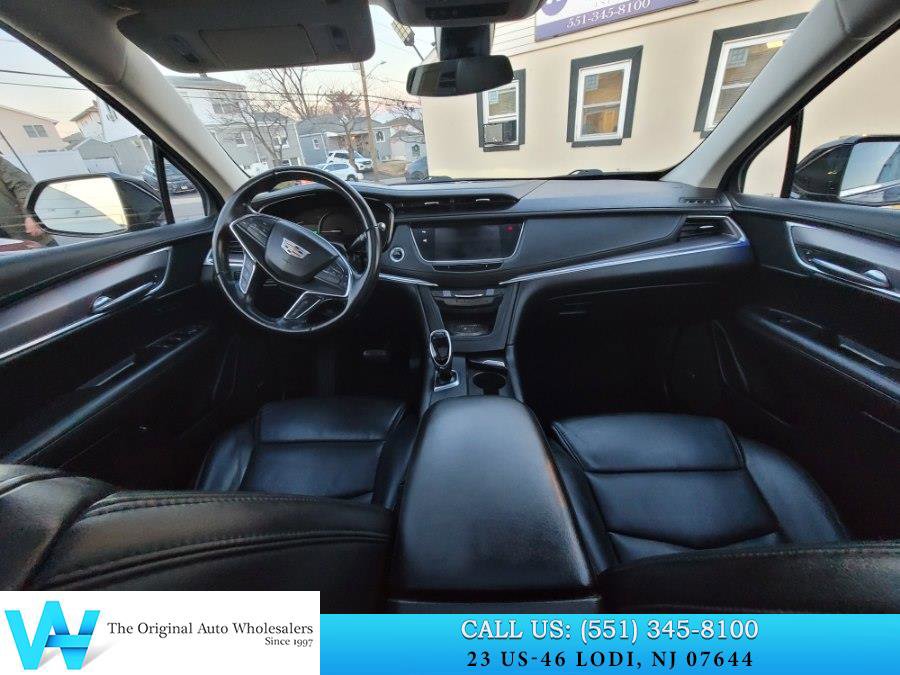 Used 2019 Cadillac XT5 Premium Luxury w/ Driver Assist Package image 9