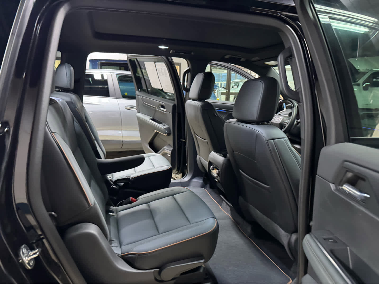 Certified 2024 GMC Acadia AT4 w/ Super Cruise Package image 12