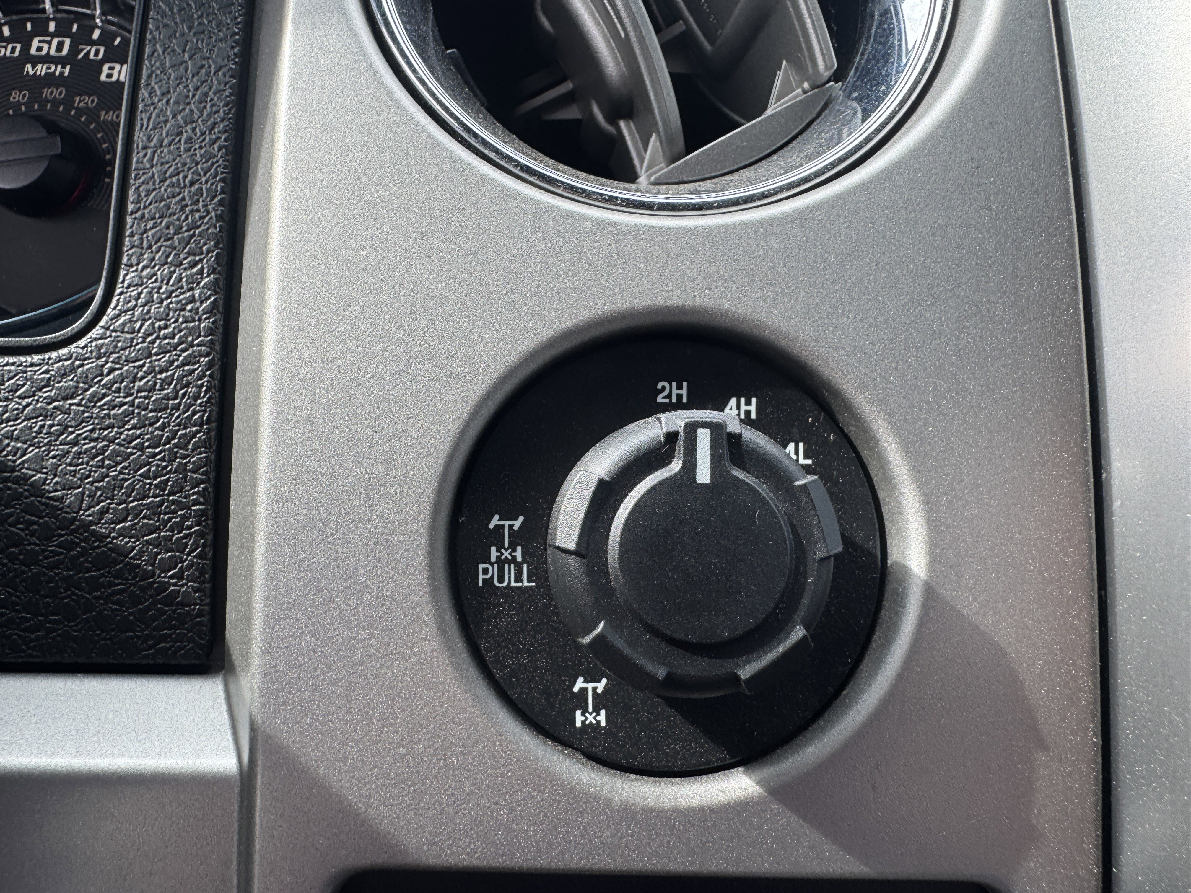 Used 2014 Ford F150 FX4 w/ Equipment Group 402A Luxury AWD/4WD image 39
