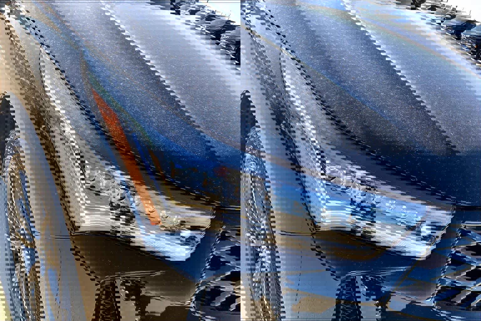 Used 2025 Acura RDX SH-AWD image 28