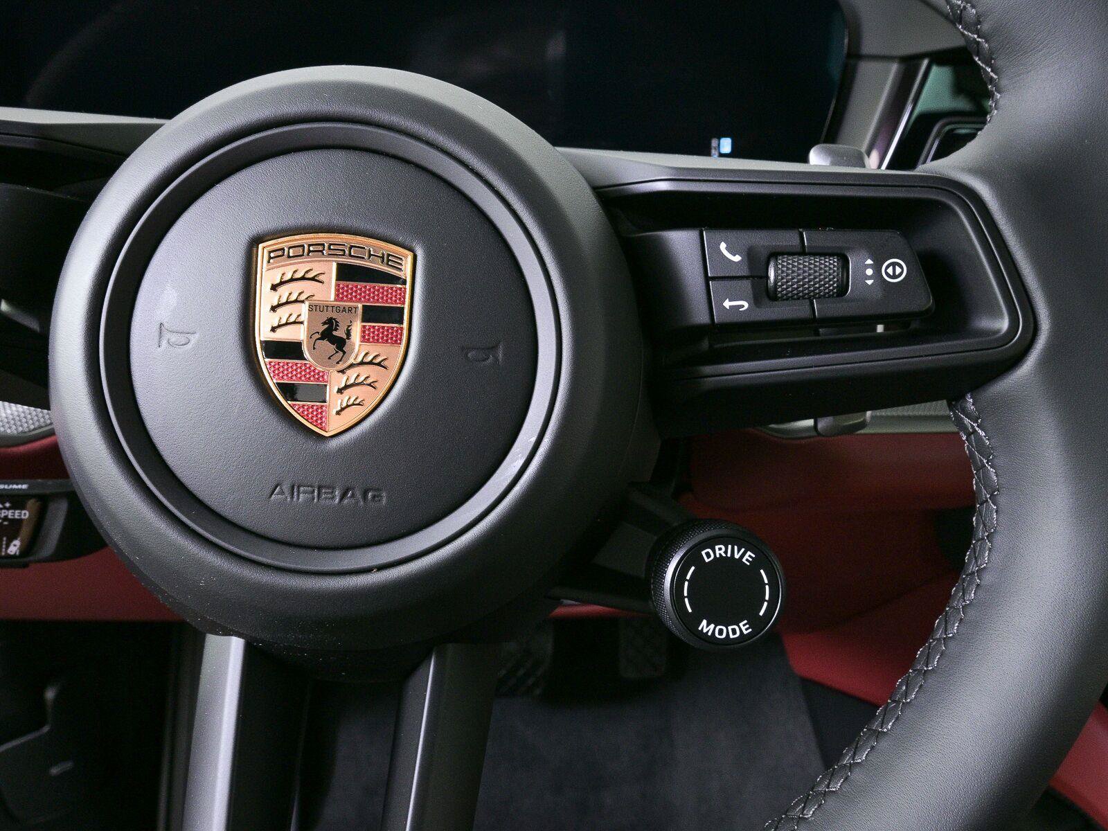 New 2026 Porsche Cayenne AWD/4WD image 11