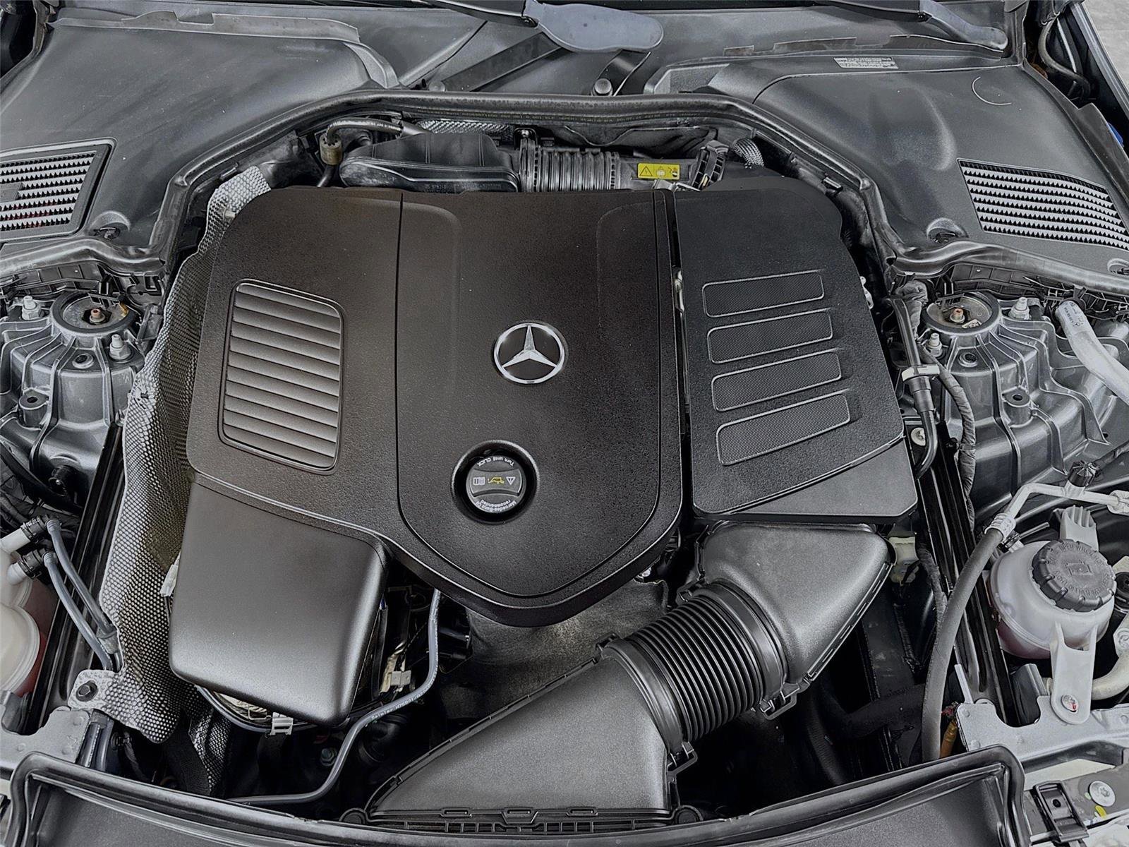 Used 2022 Mercedes-Benz C 300 Sedan image 45