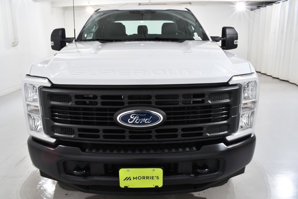 New 2026 Ford F250 XL w/ XL Off-Road Package image 3