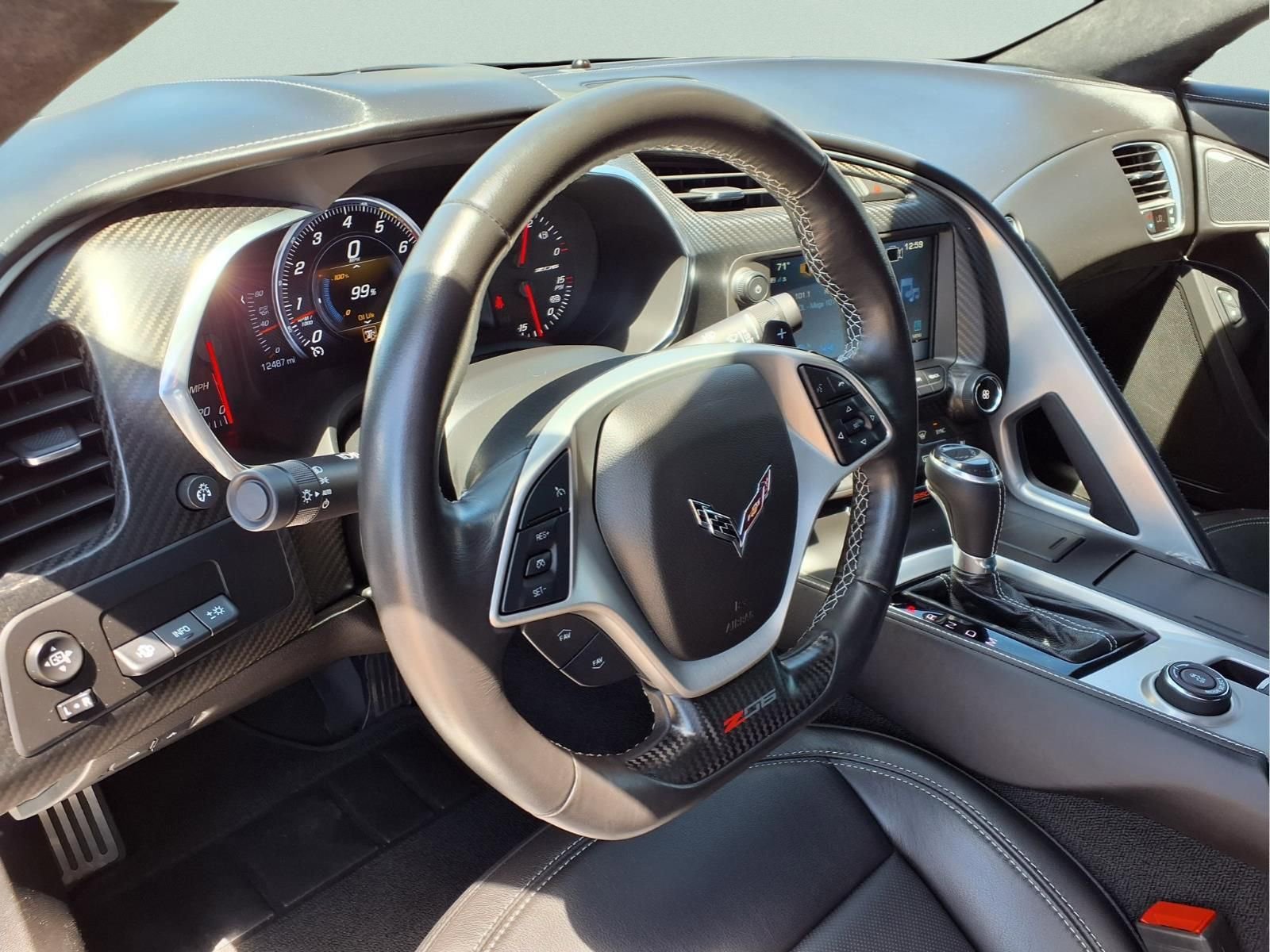 Used 2019 Chevrolet Corvette Z06 RWD image 15
