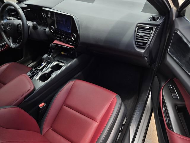 Used 2023 Lexus NX 350 AWD image 7