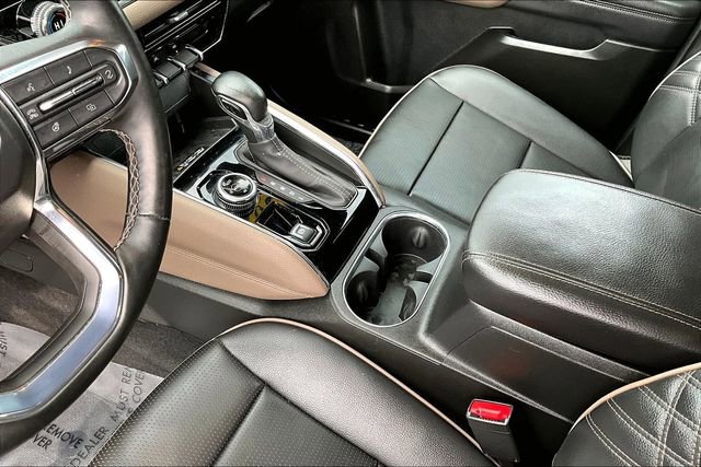 Used 2025 GMC Canyon Denali image 13