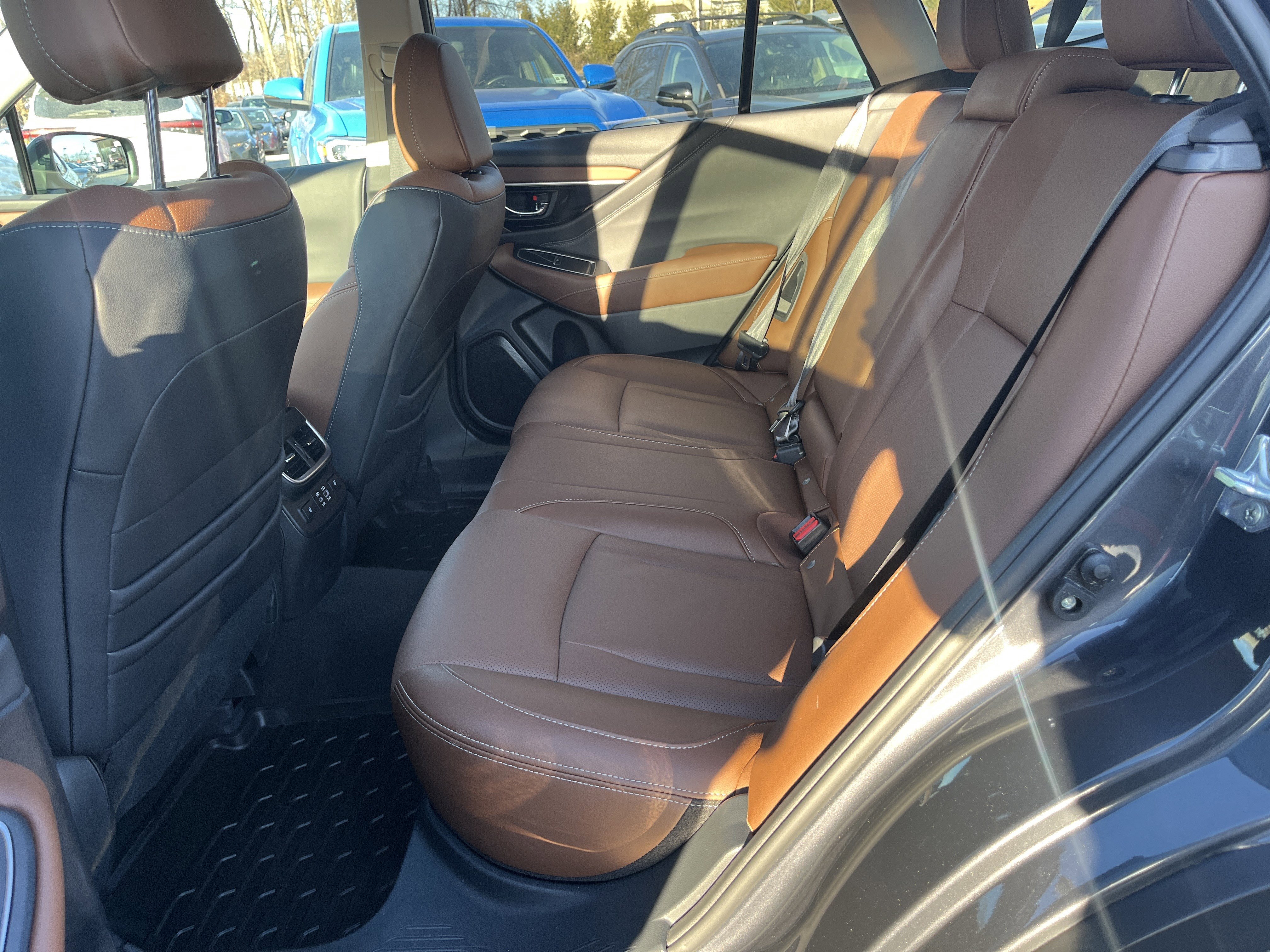 Used 2023 Subaru Outback Touring XT image 30