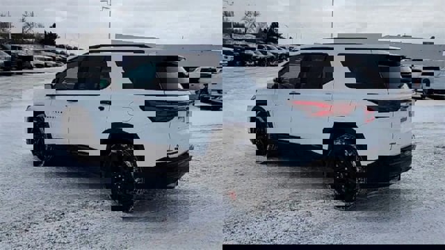 Certified 2023 Chevrolet Traverse Premier w/ Redline Edition image 6