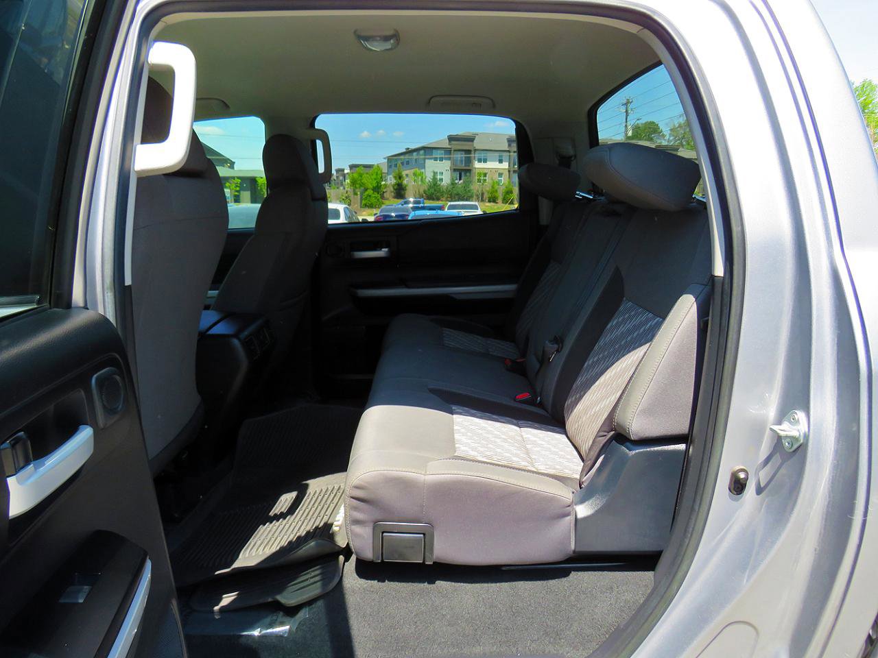 Used 2021 Toyota Tundra SR5 AWD/4WD image 14