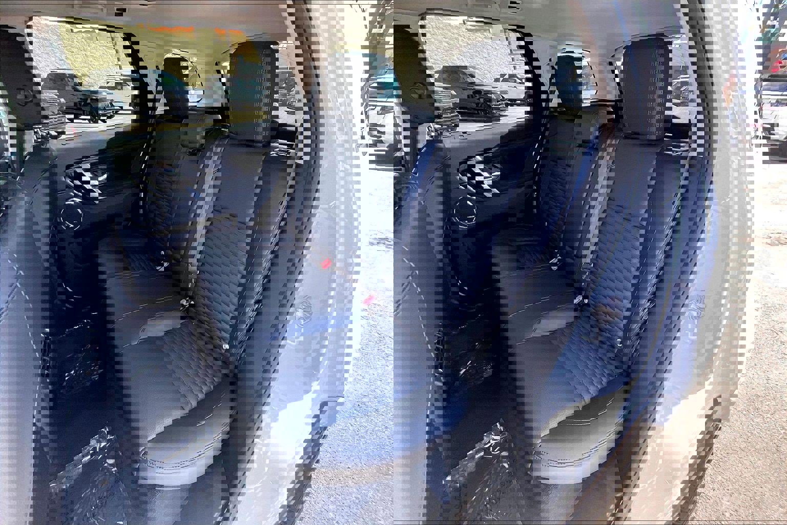 Certified 2025 Land Rover Discovery Sport S image 19