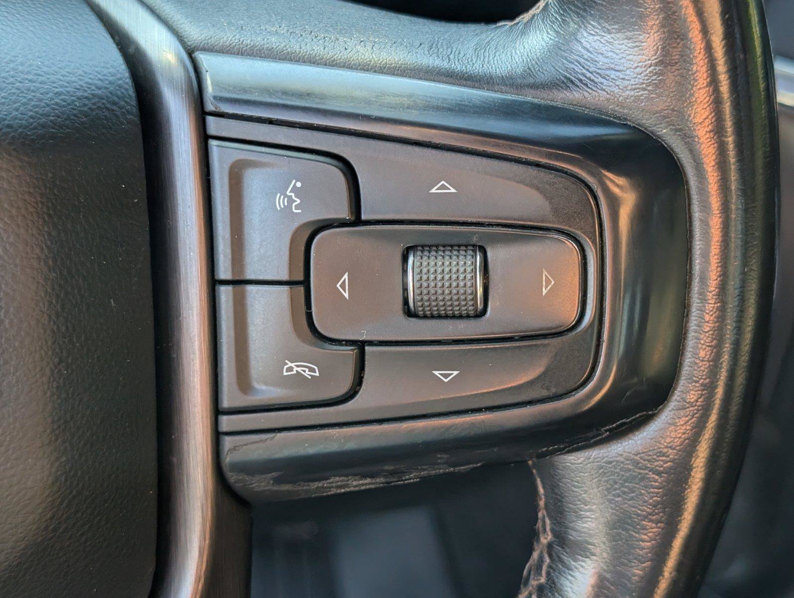 Used 2020 GMC Sierra 2500 AT4 w/ AT4 Premium Package AWD/4WD image 26