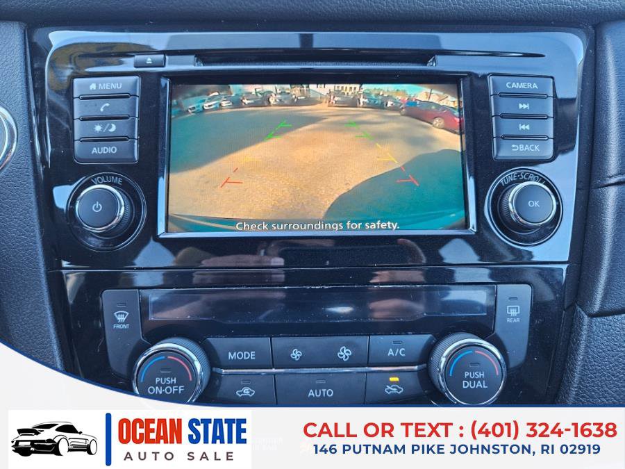 Used 2018 Nissan Rogue SV image 19