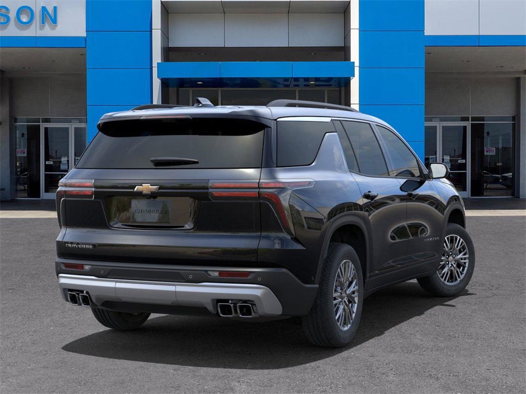New 2025 Chevrolet Traverse LT w/ Enhanced Driving Package image 4