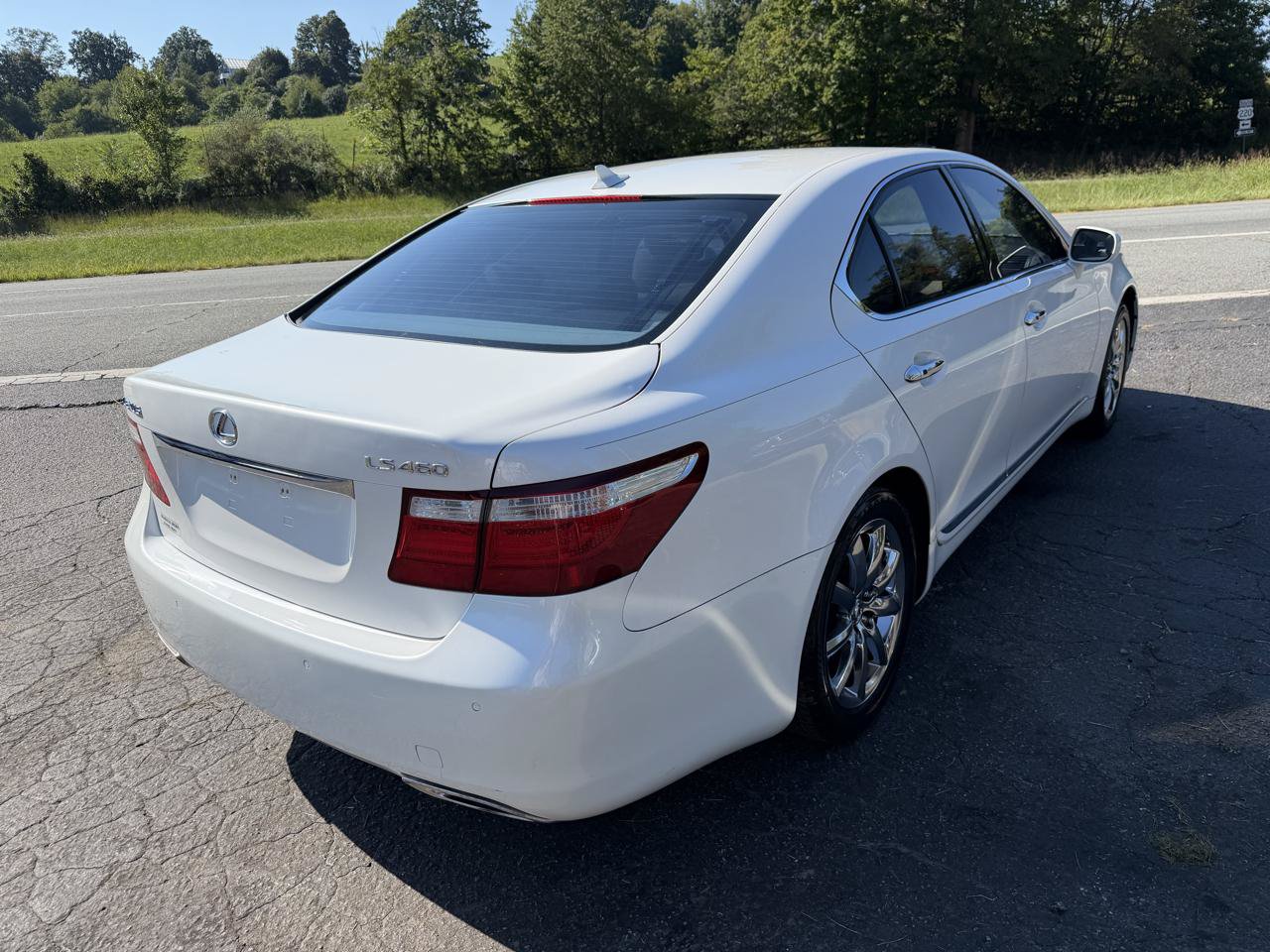 Used 2007 Lexus LS 460 RWD image 7