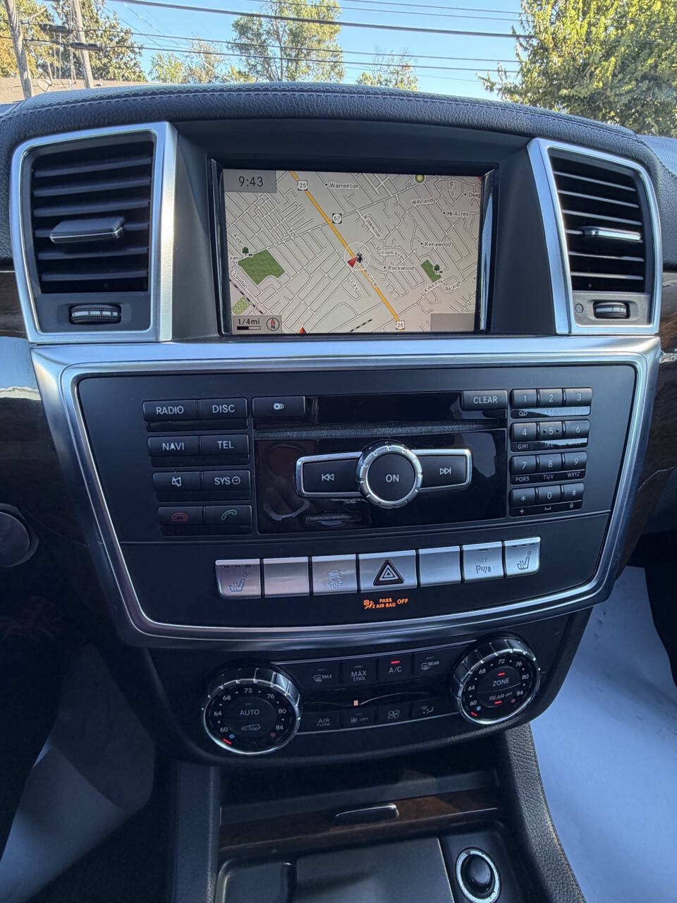 Used 2013 Mercedes-Benz GL 320 BlueTEC 4MATIC image 23