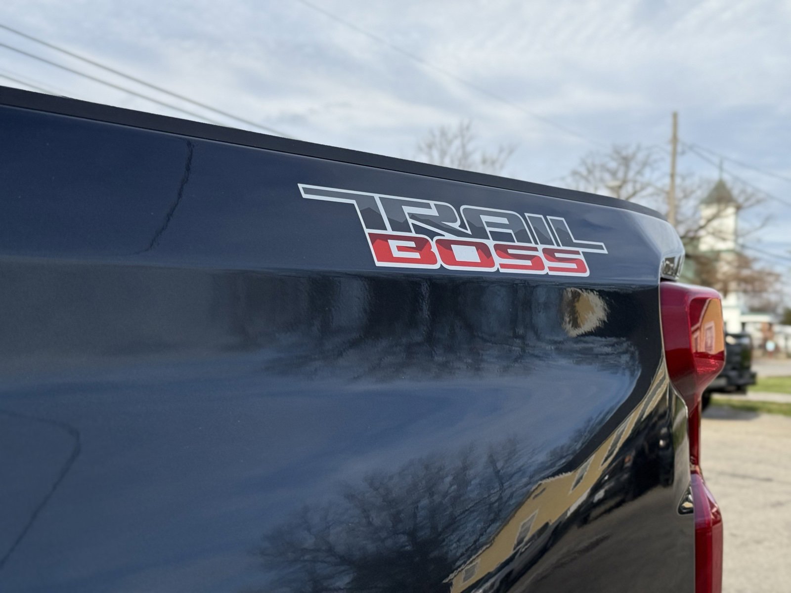 Used 2020 Chevrolet Silverado 1500 Custom Trail Boss w/ Custom Convenience Package image 12