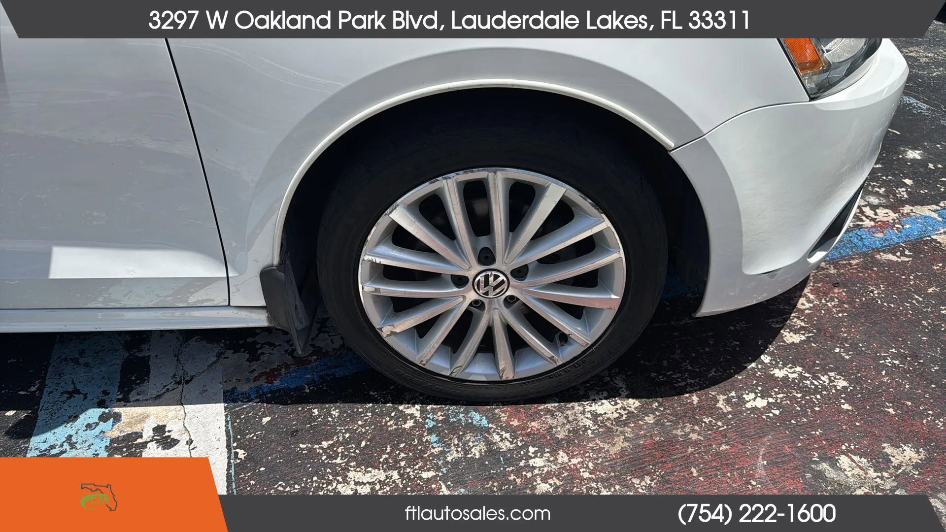 Used 2011 Volkswagen Jetta SEL image 15