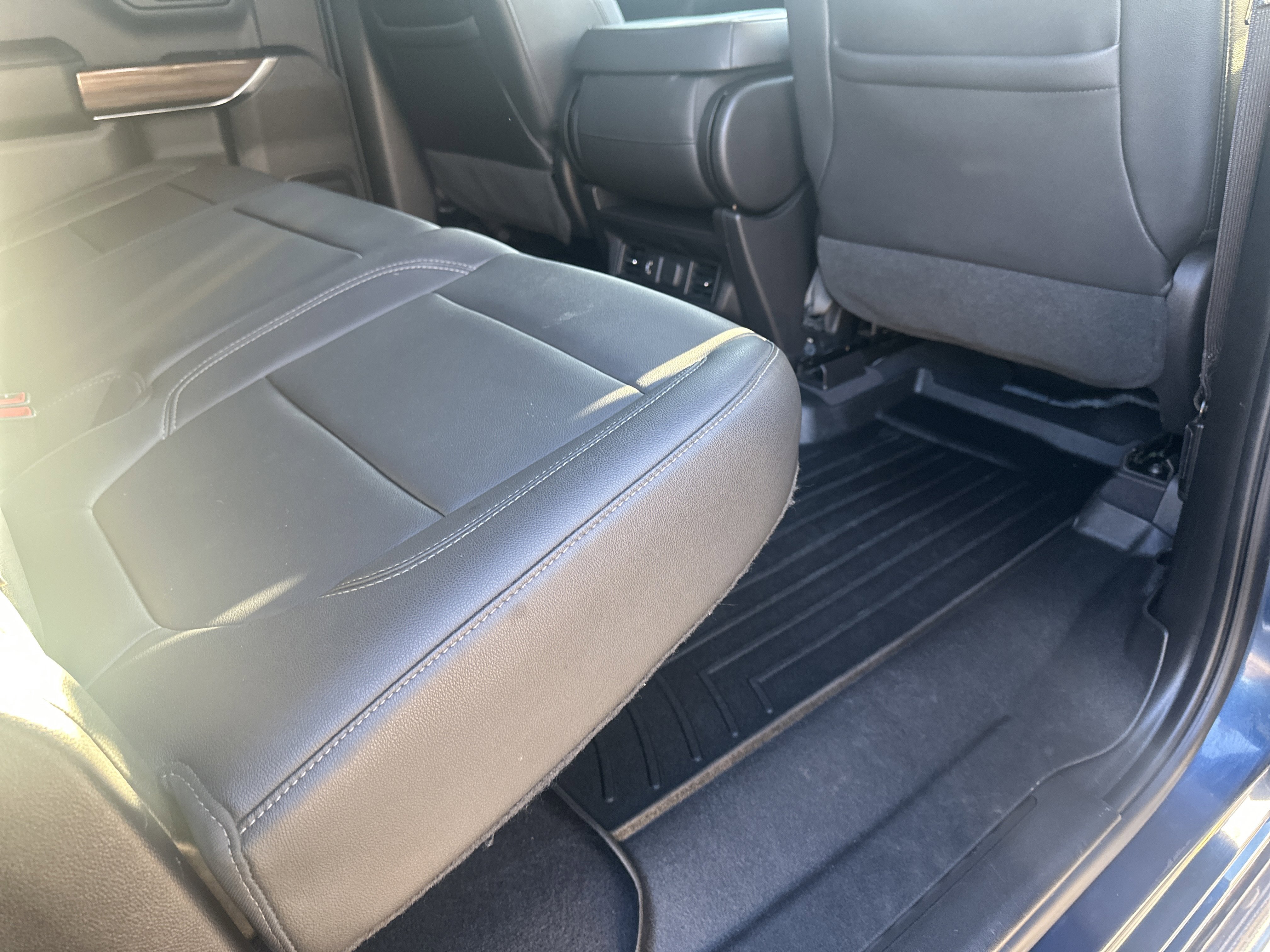 Used 2019 Chevrolet Silverado 1500 LT w/ All-Star Edition image 26