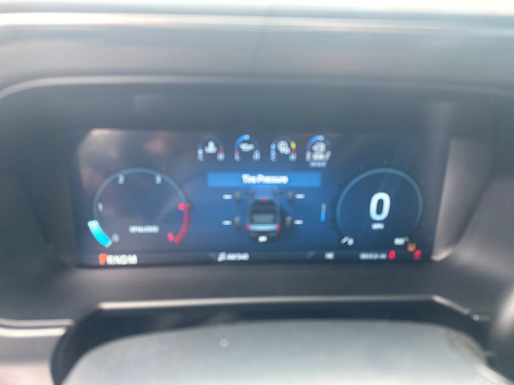 Used 2025 Ford F350 Platinum w/ Tremor Off-Road Package AWD/4WD image 15