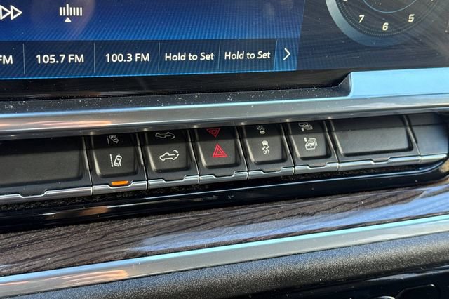 Used 2025 Chevrolet Silverado 2500 LT w/ Convenience Package image 31