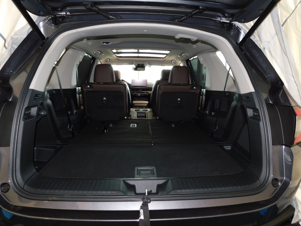 New 2026 Honda Pilot Touring image 24