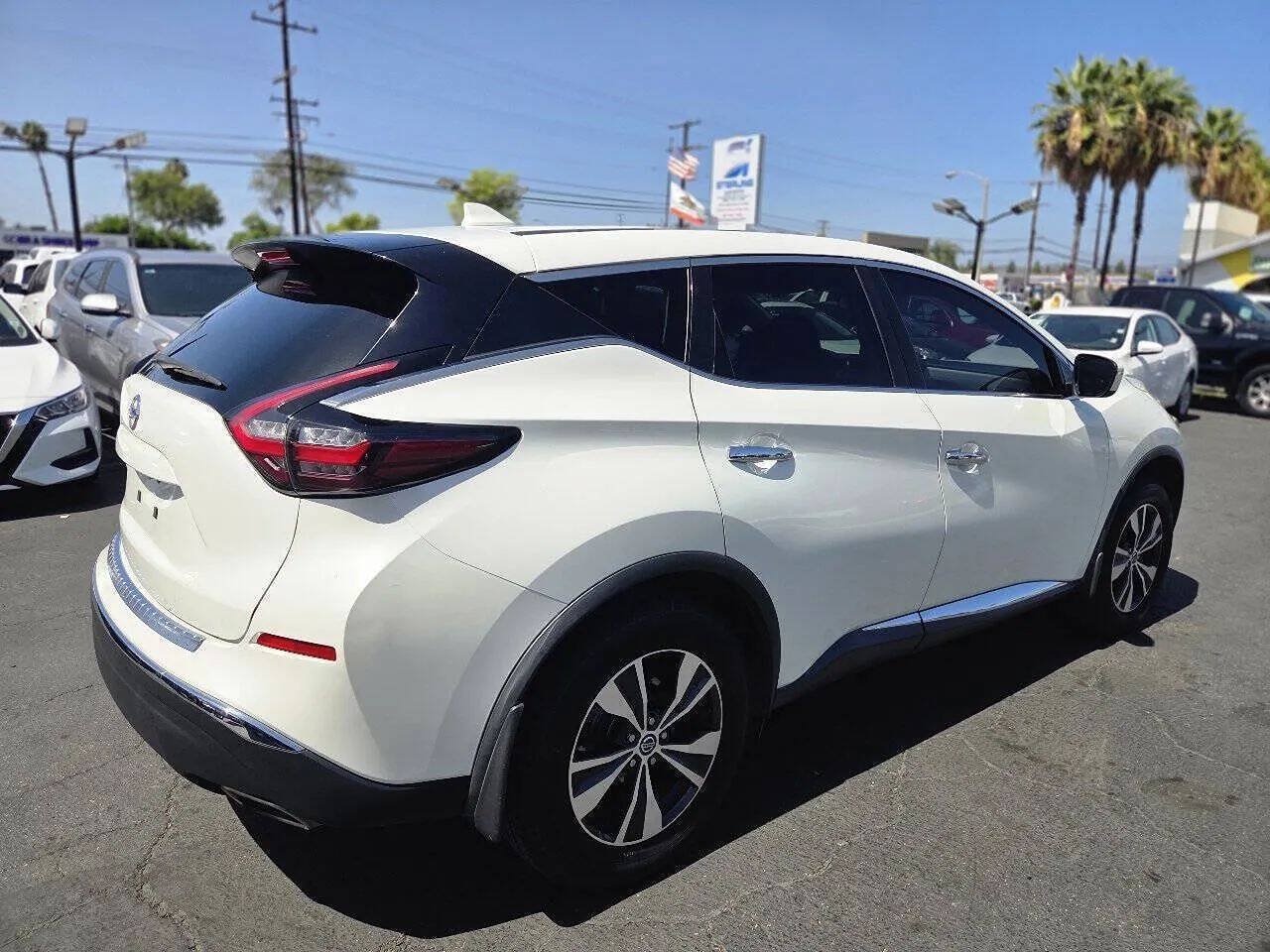 Used 2019 Nissan Murano S FWD image 29