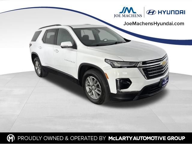 Used 2023 Chevrolet Traverse LT AWD/4WD image 2