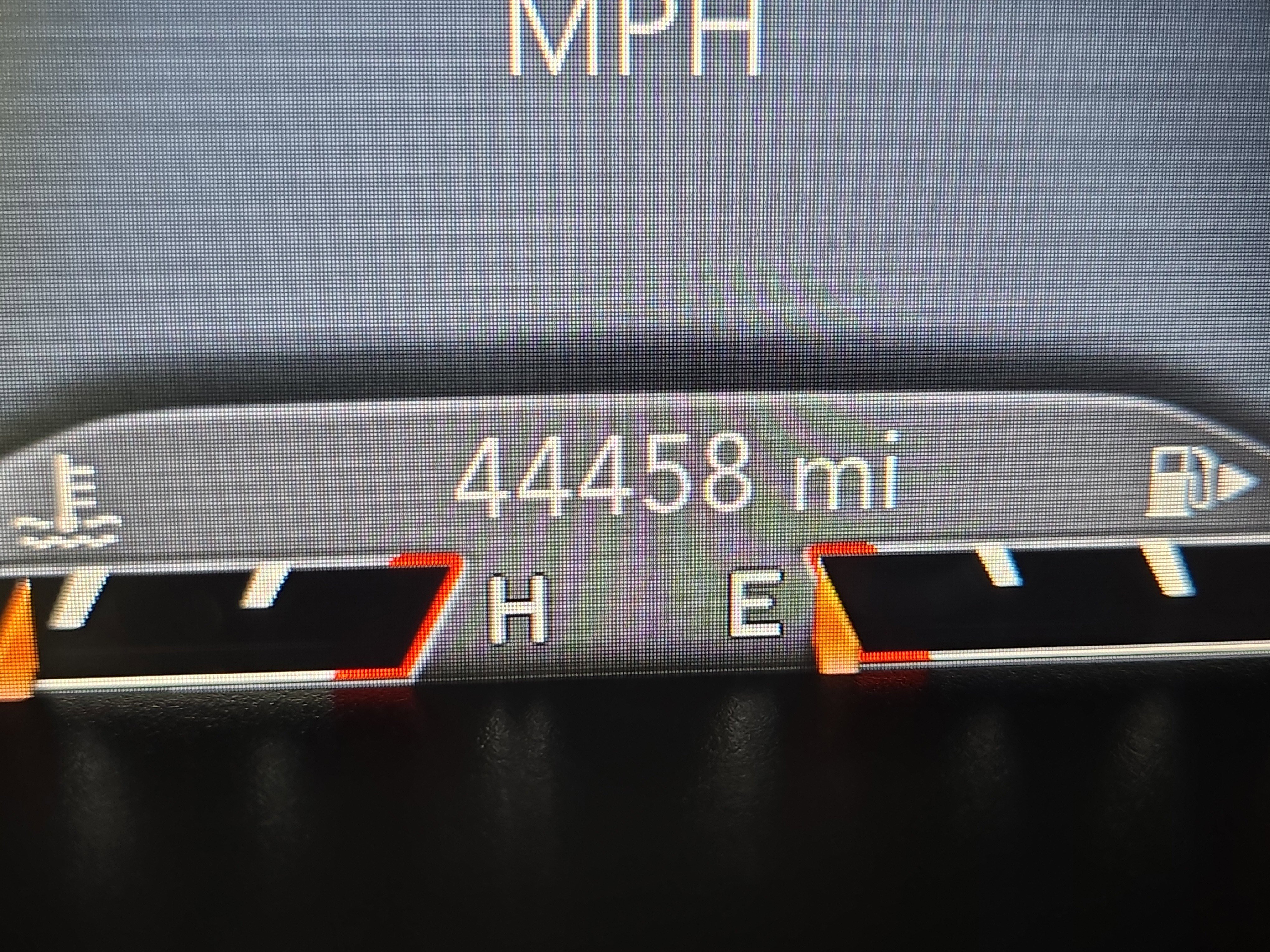 Used 2021 Jeep Cherokee Trailhawk w/ Sun & Sound Group image 18