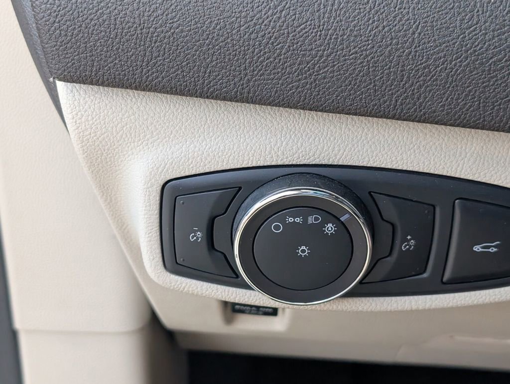 Used 2019 Lincoln MKC Reserve w/ MKC Technology Package image 25