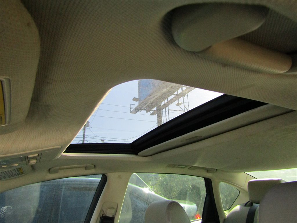 Used 2007 INFINITI M35 Sport w/ Technology Pkg image 12