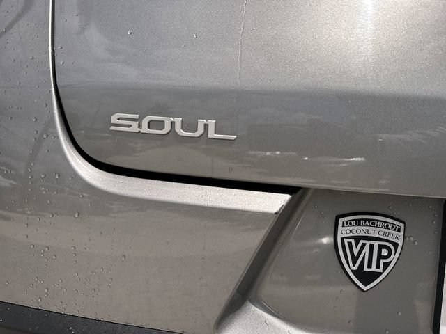 Used 2024 Kia Soul LX w/ Option Group 015 FWD image 39