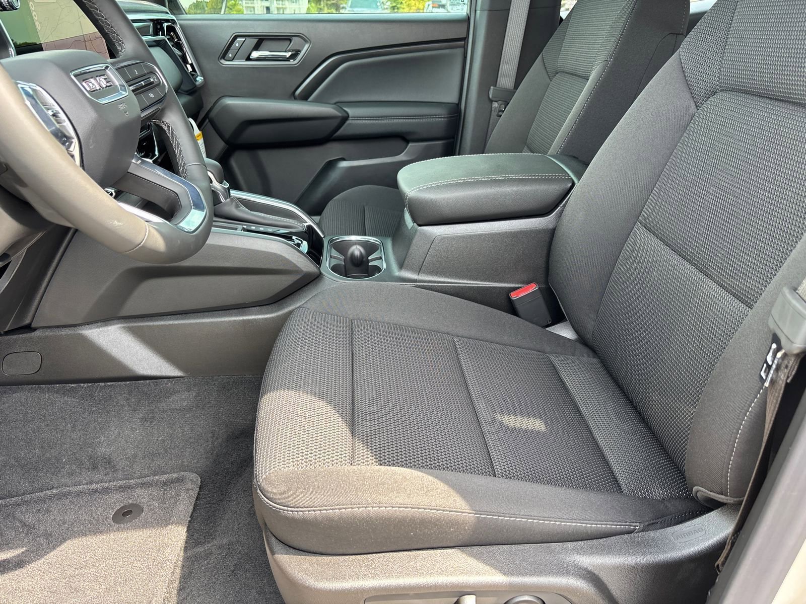 New 2026 GMC Canyon Elevation w/ Convenience Package image 23