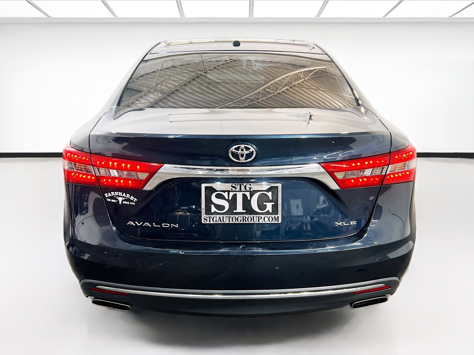 Used 2018 Toyota Avalon XLE w/ Carpet Mat Package FWD image 5