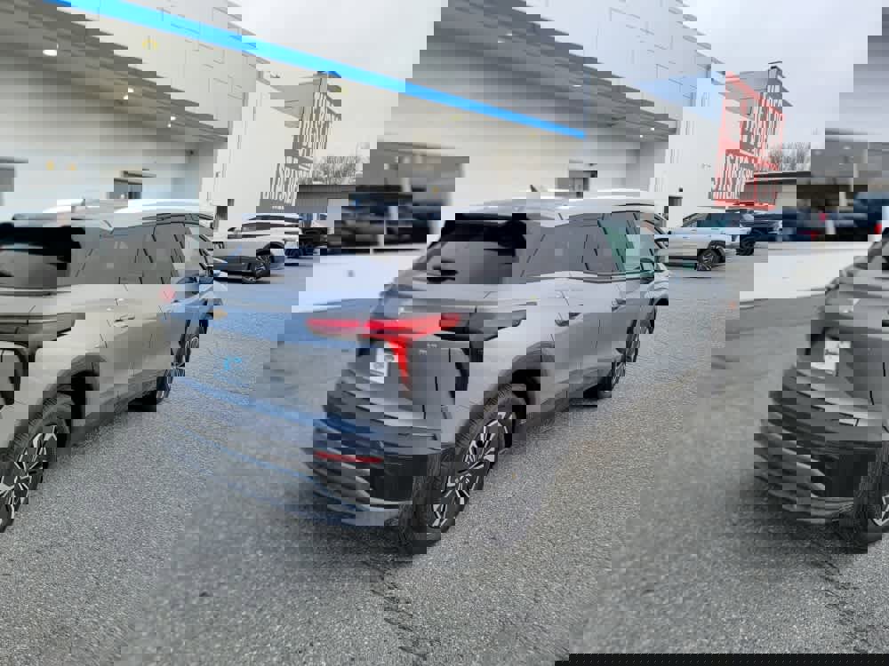 New 2025 Chevrolet Blazer EV LT image 5