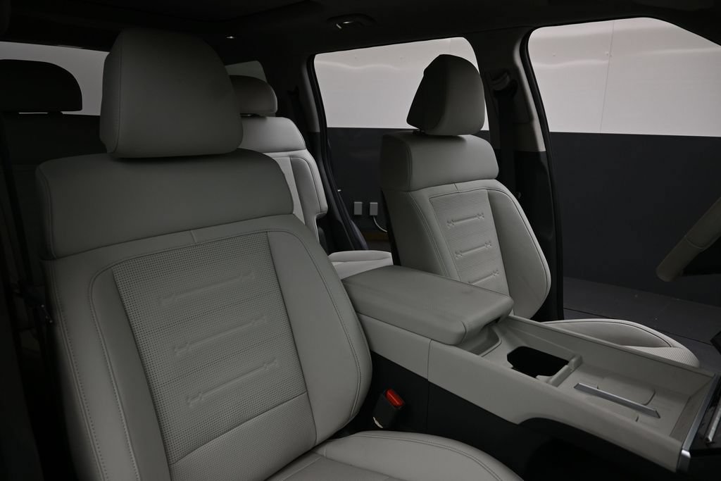 New 2026 Hyundai Santa Fe Limited AWD/4WD image 13