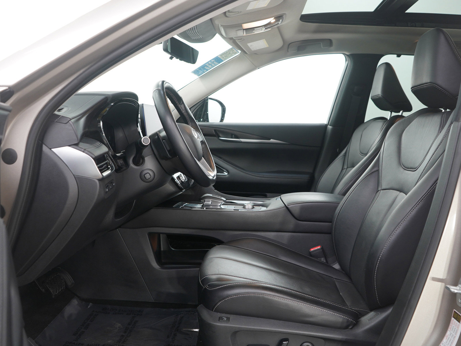 Used 2024 INFINITI QX60 Sensory image 21