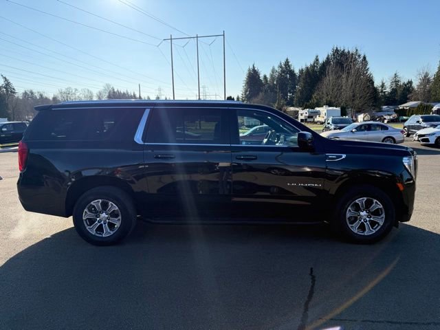 Used 2023 GMC Yukon XL SLE image 4