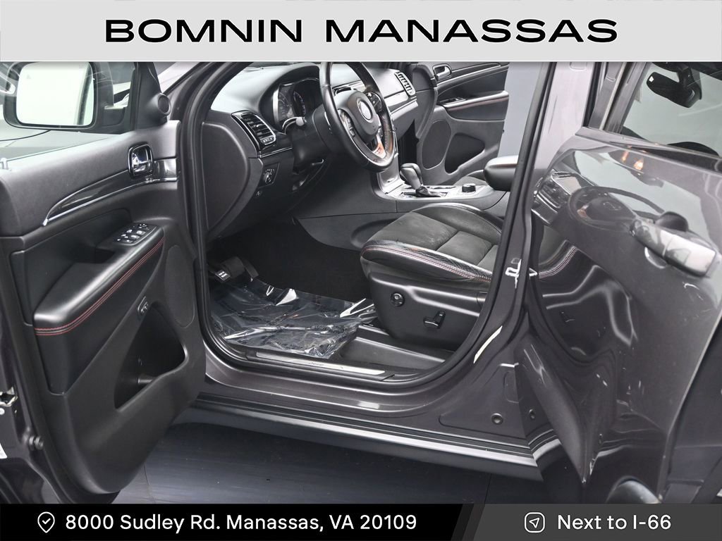 Used 2019 Jeep Grand Cherokee Trailhawk image 14