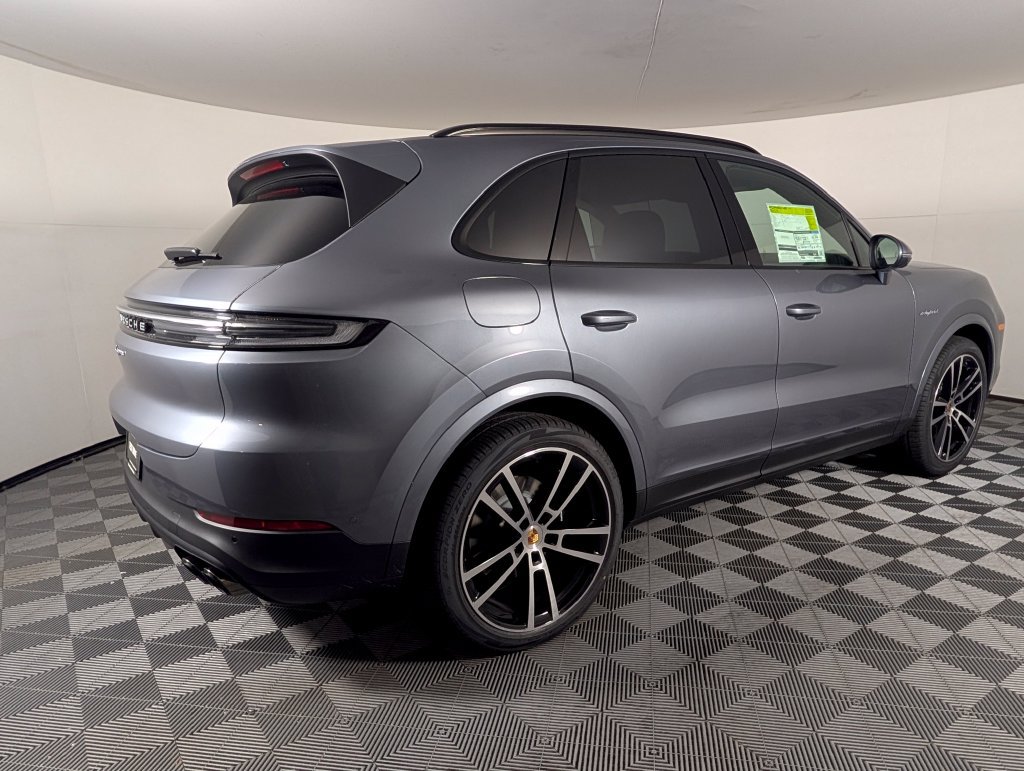 New 2026 Porsche Cayenne E-Hybrid AWD/4WD image 7