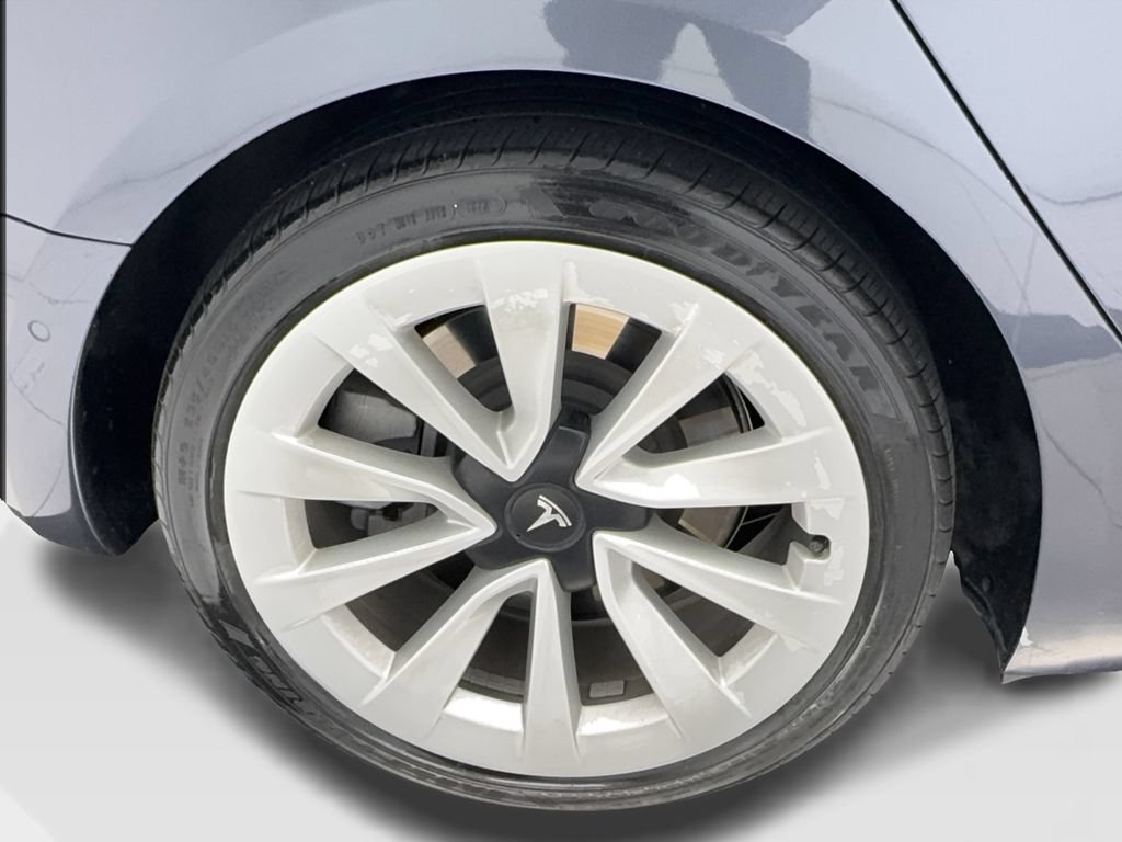 Used 2020 Tesla Model 3 Long Range AWD/4WD image 15