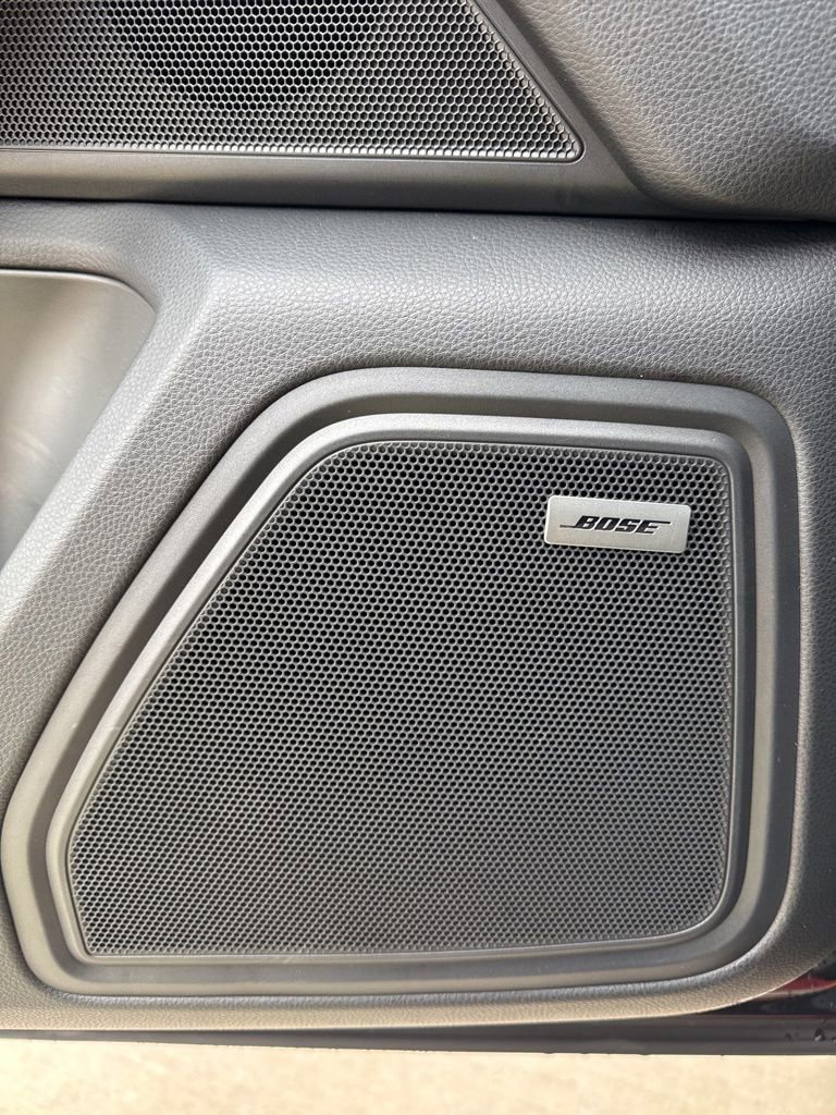Used 2022 Porsche Macan image 14